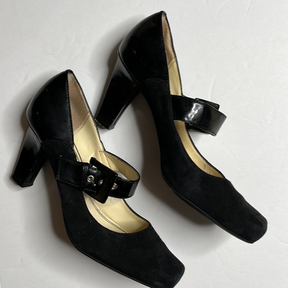 Franco Sarto Black Buckle Strap heels Size 8 - Picture 2 of 8